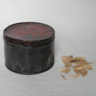 Drevené klinčeky, používané na pribíjanie koženej podrážky